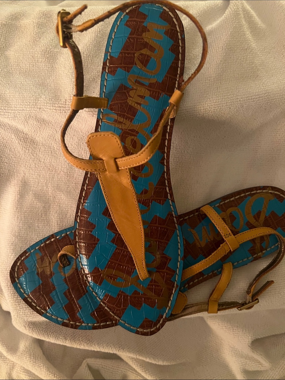 Sam Edelman Yellow T-Strap Patterned Footbed Sandals